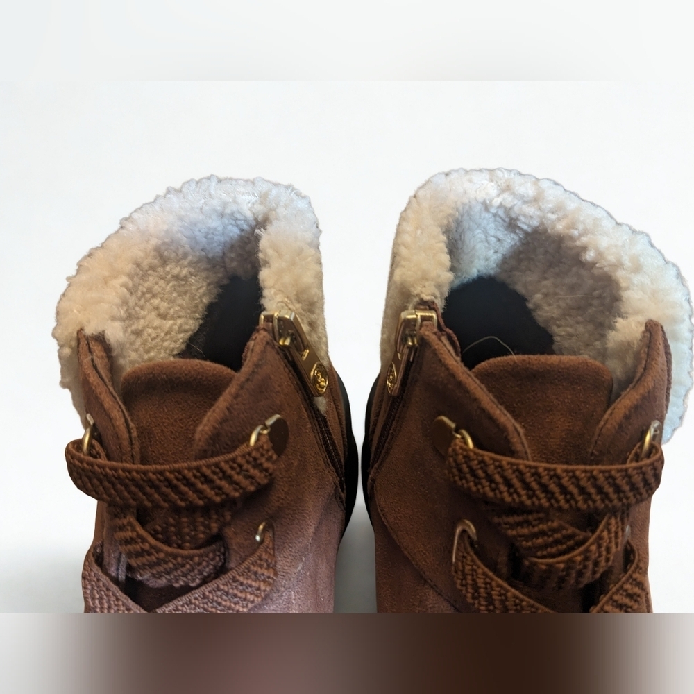 Bzees Garner Women Ankle Boots Brown Vegan Suede Vegan Fur Lined Comfort size 9 - Picture 8 of 11